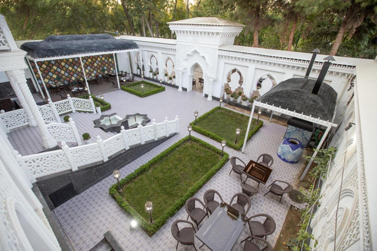 The Shahar Hotel Tashkent Bagian luar foto