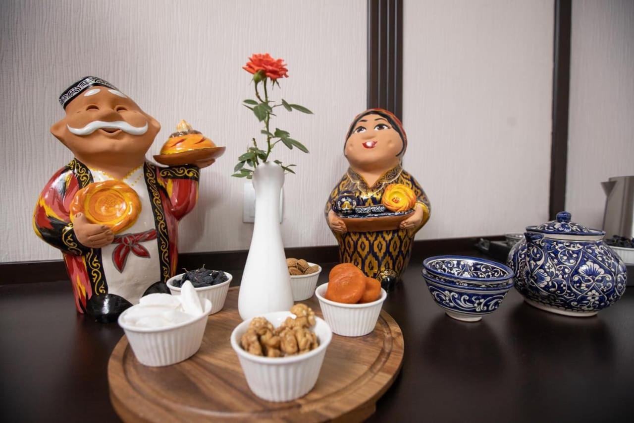 The Shahar Hotel Tashkent Bagian luar foto