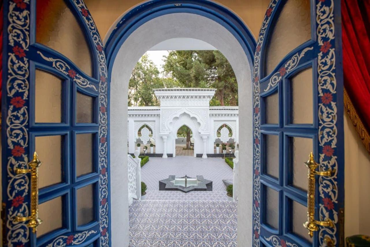 The Shahar Hotel Tashkent Bagian luar foto